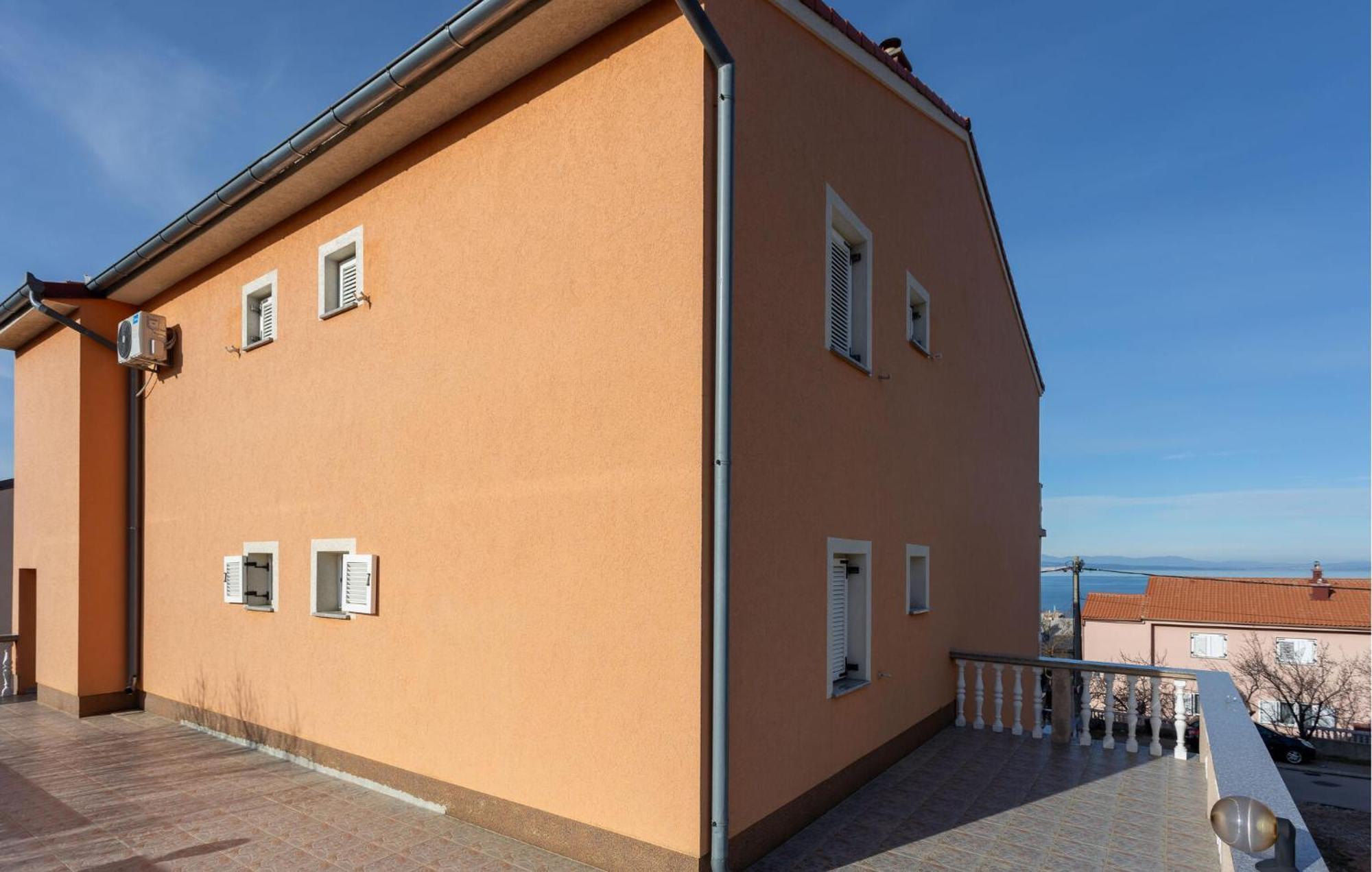 Awesome Apartment In Senj With Kitchen 外观 照片