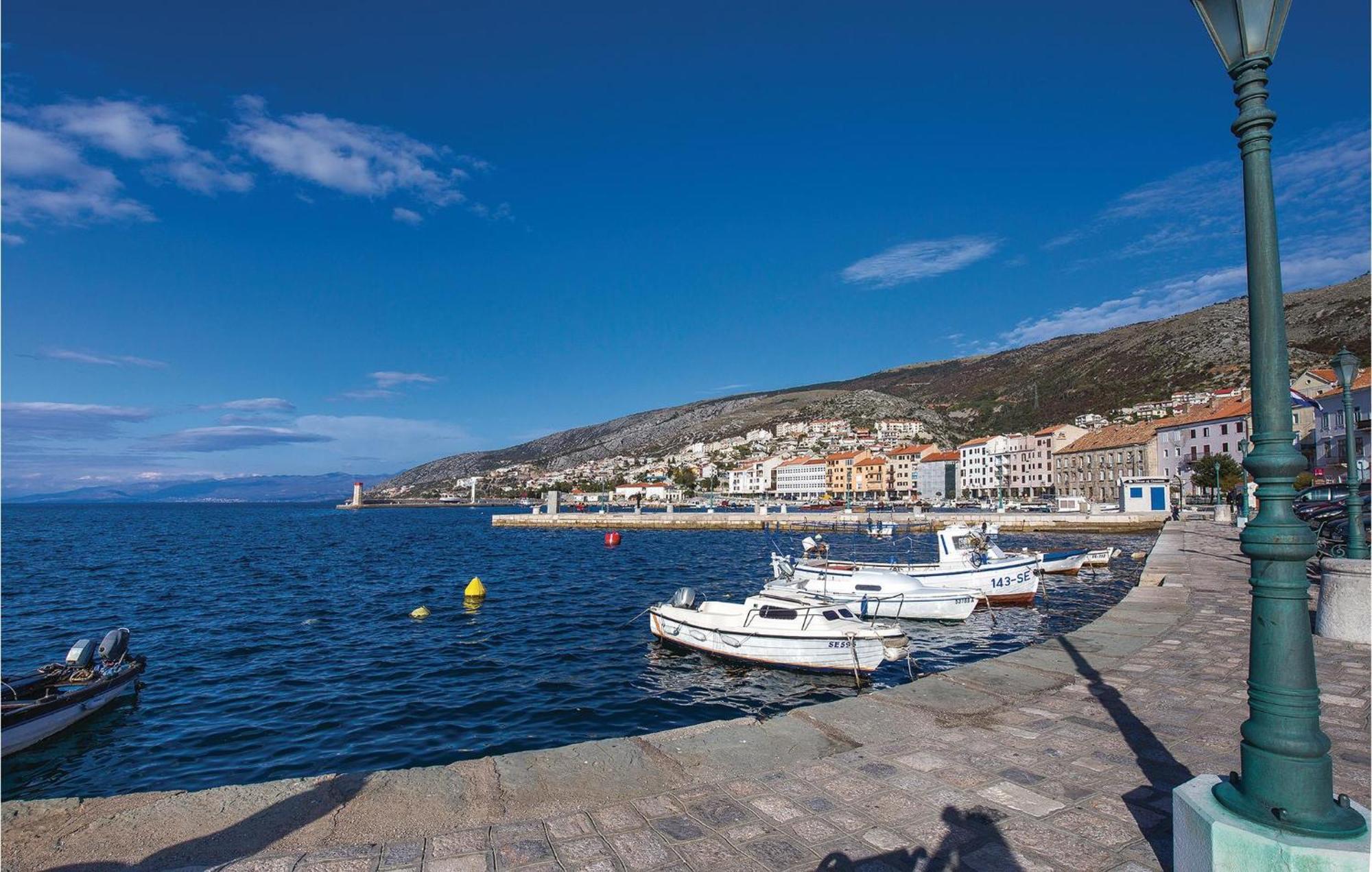 Awesome Apartment In Senj With Kitchen 外观 照片